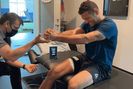 Video – Chris Weidman Walks On Anti-Gravity Treadmill Following April Compound Fracture