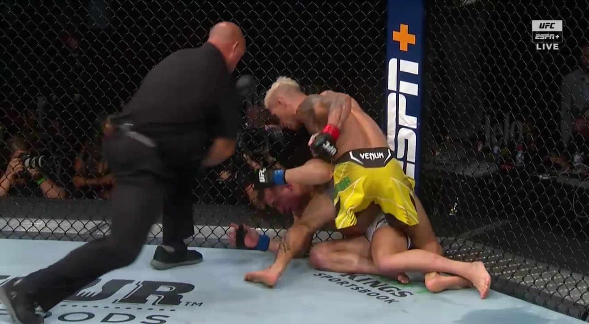 Charles Oliveira Wins Title, KO's Michael Chandler With Second Round Barrage - UFC 262 Highlights 1 Oliveira