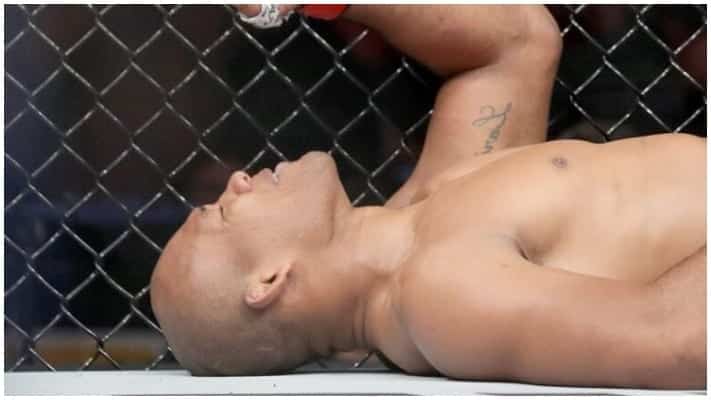 Jacare Souza