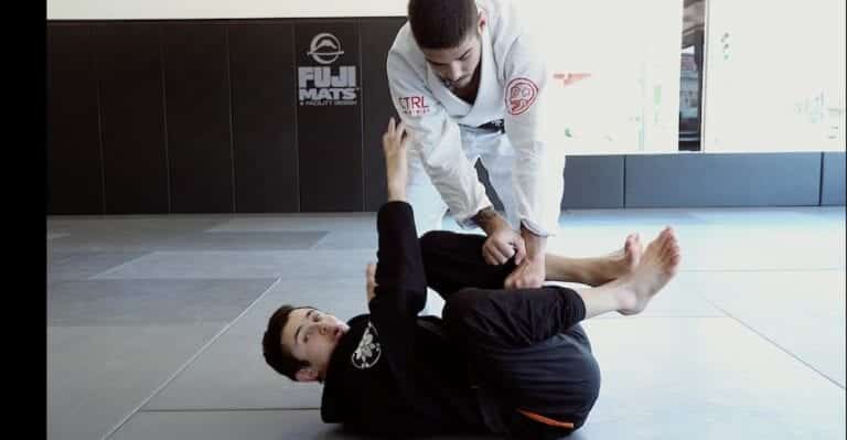 Spider Guard: BJJ Technique Explained