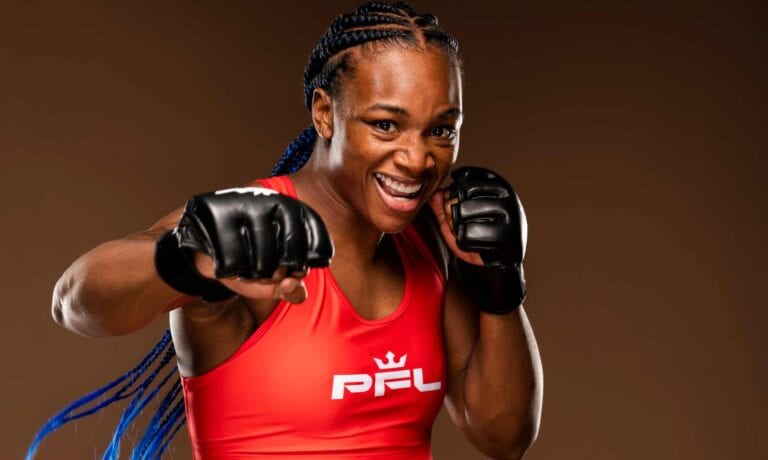 Claressa Shields Earns 3rd Round TKO Against Brittney Elkin – PFL 4 Highlights