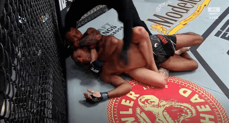 Renato Moicano Finishes Jai Herbert With Second Round Rear-Naked Choke – UFC Vegas 30 Highlights