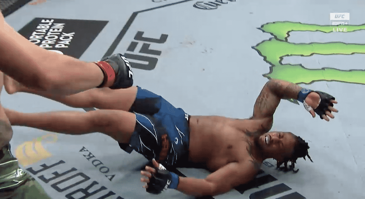 Tai Tuivasa Finishes Greg Hardy With Massive First Round KO - UFC 264 Highlights 1 Tuivasa