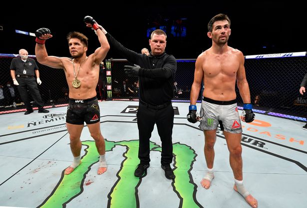 Henry Cejudo Claims ‘Hoe’ Dominick Cruz Needs To Accept His Own Losses Before Offering Advice