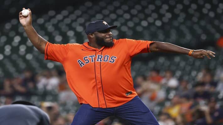 VIDEO | Derrick Lewis Throws Terrible Astros Pitch, Blames Mosquitoes