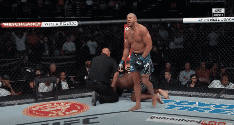 Ciryl Gane Wins Interim Title, Stops Derrick Lewis With Third Round Barrage – UFC 265 Highlights