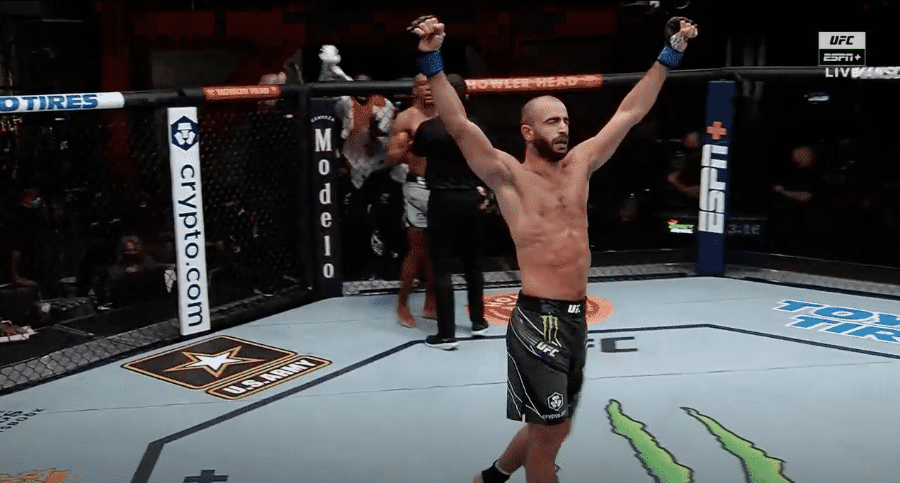 Giga Chikadze Batters Edson Barboza For Third Round TKO Win - UFC Vegas 35 Highlights 1 Chikadze
