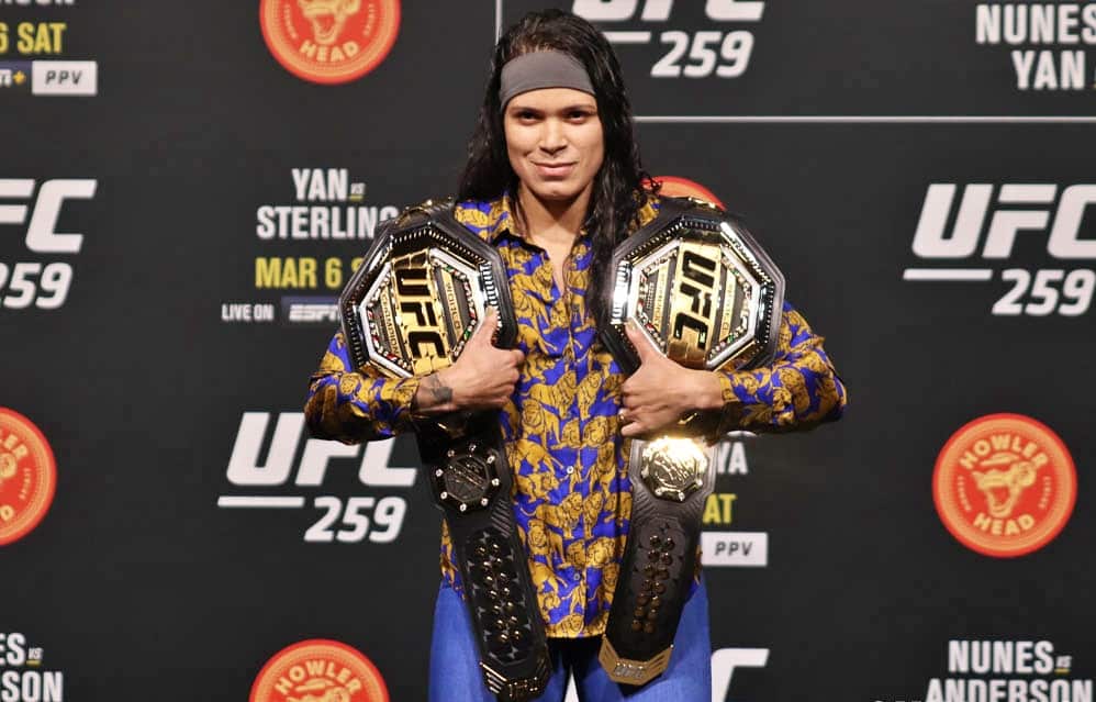 Amanda Nunes Returns To Training, Hopes To Defend UFC Bantamweight Title Before December 1 Nunes