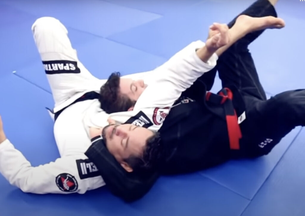 Loop Choke - BJJ Submission 3 Rolling loop choke