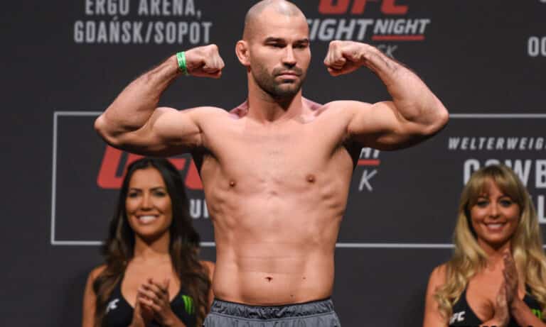 Artem Lobov