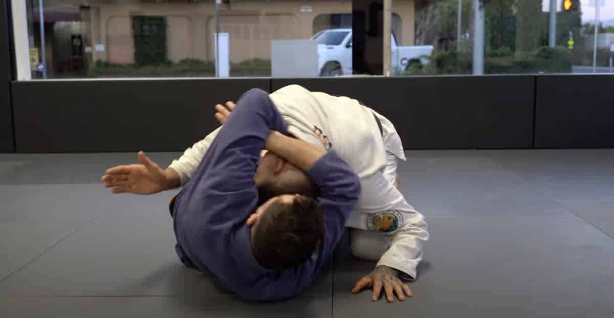 Loop Choke - BJJ Submission