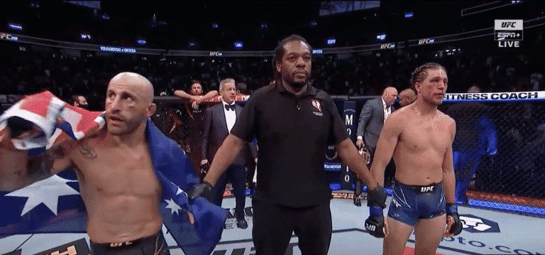 Alexander Volkanovski Defends Title In Decision Barnburner With Brian Ortega – UFC 266 Highlights