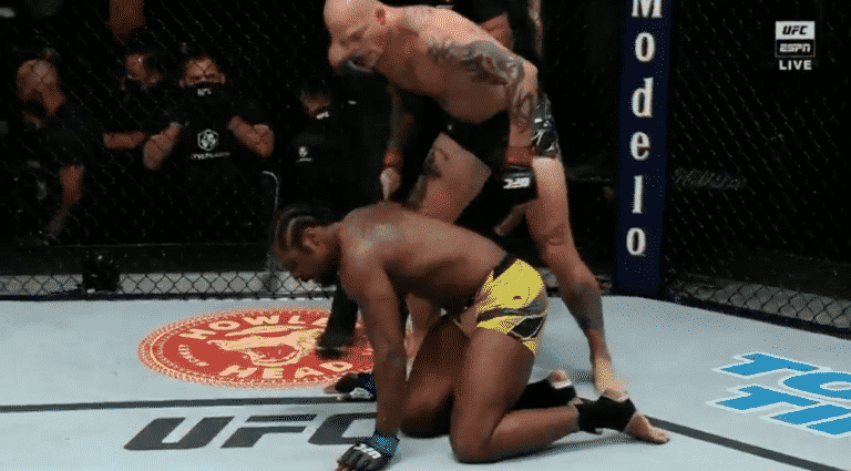 Anthony Smith Submits Ryan Spann With Quick Rear-Naked Choke – UFC Vegas 37 Highlights
