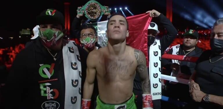 Oscar Valdez Controversy Continues As He Retains Super Featherweight Title Over Robson Conceição