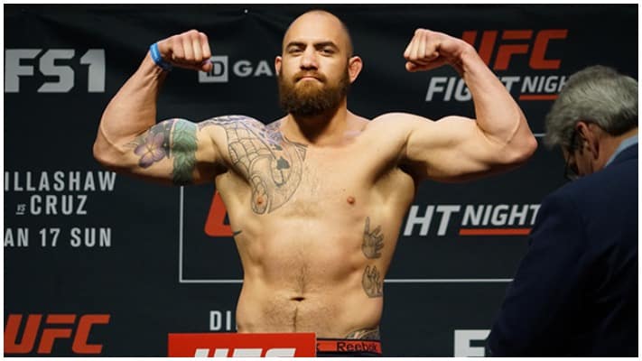 Travis Browne Rips ‘Whiny Little B*tches’ Who Complain About Fighter Pay