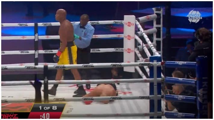 Anderson Silva Sleeps Tito Ortiz In The First Round – Highlights