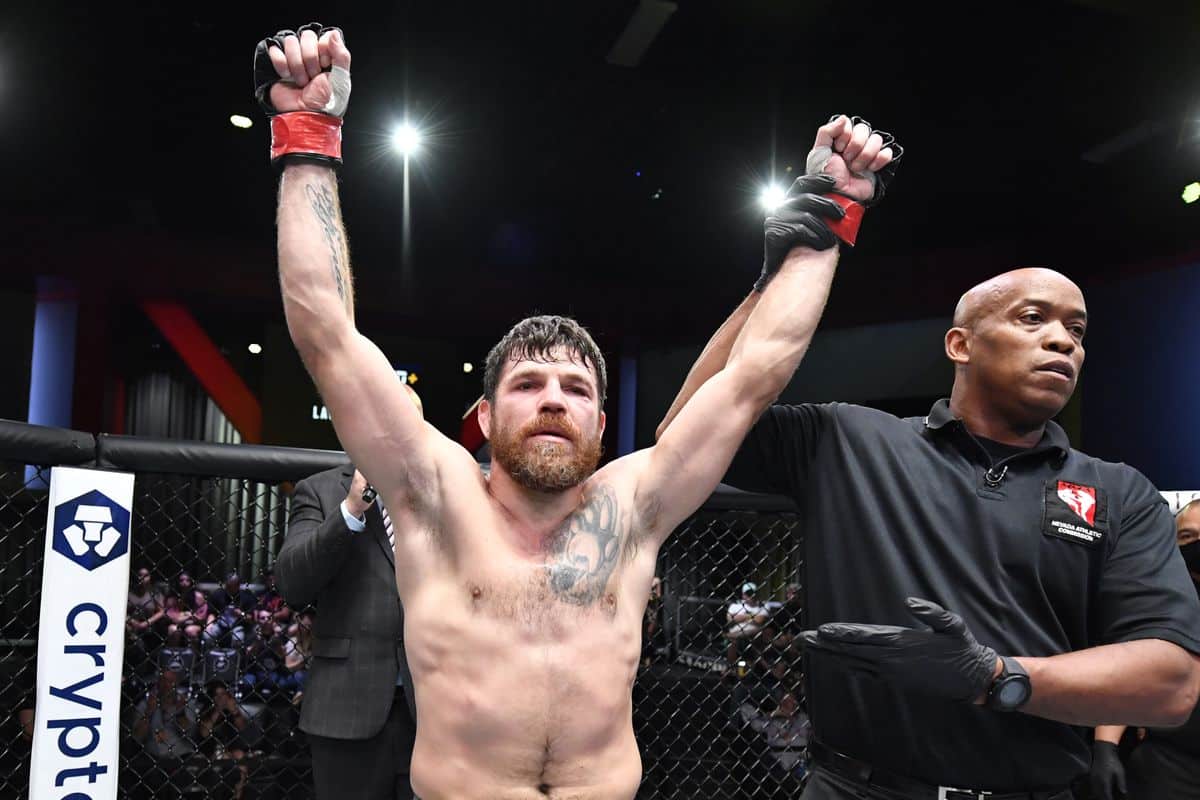 UFC Vegas 40 Bonuses: Jim Miller Banks Extra $50K After Setting Record 1 UFC Vegas 40
