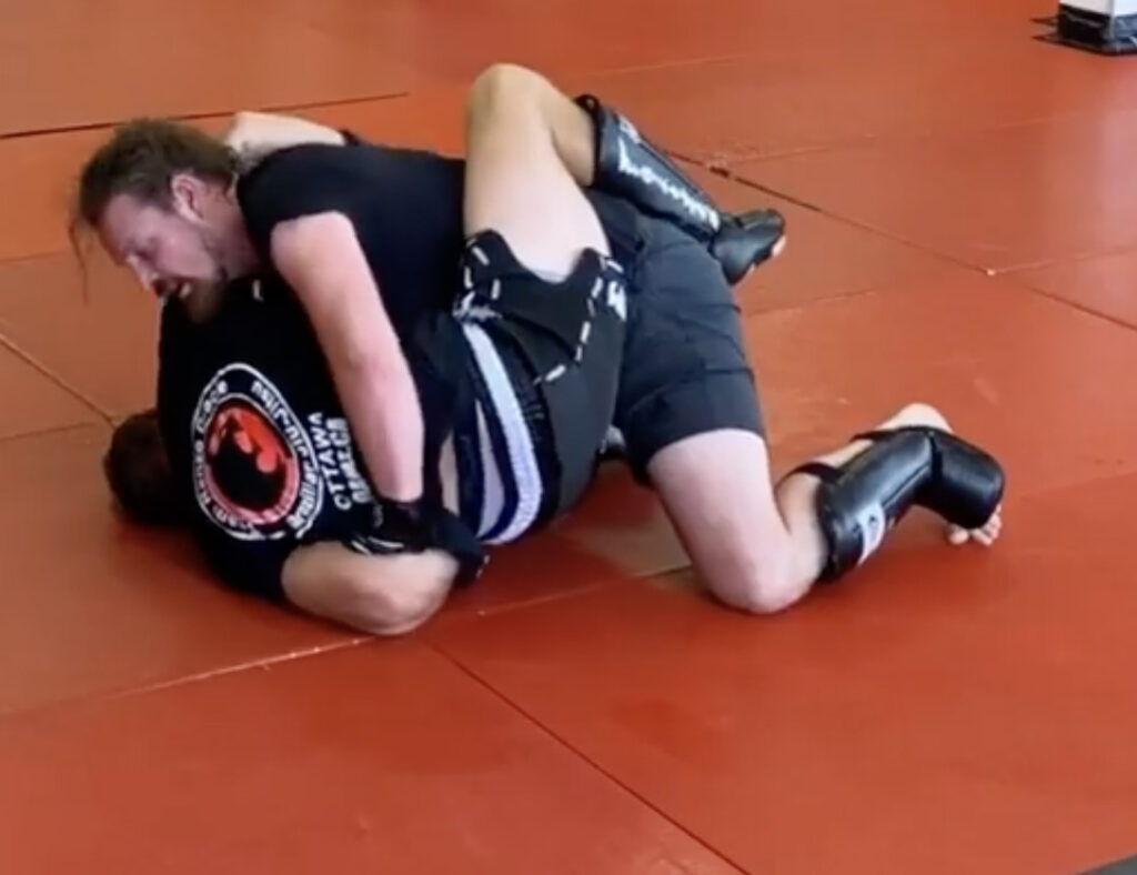 Dagestani Handcuff - Everything You Need To Know 2 Dagestani Handcuff in Training