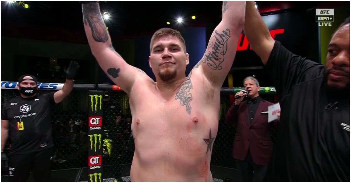 Jake Collier Taps Chase Sherman - UFC Vegas 46 Highlights 1 Jake Collier