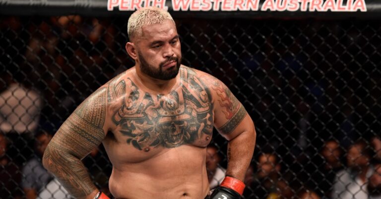 Mark Hunt Rips “Ruthless Businessman” Dana White Over Fighter Treatment