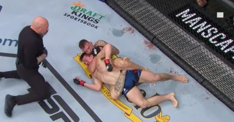 Renato Moicano Stops Alexander Hernandez With Rear-Naked Choke – UFC 271 Highlights