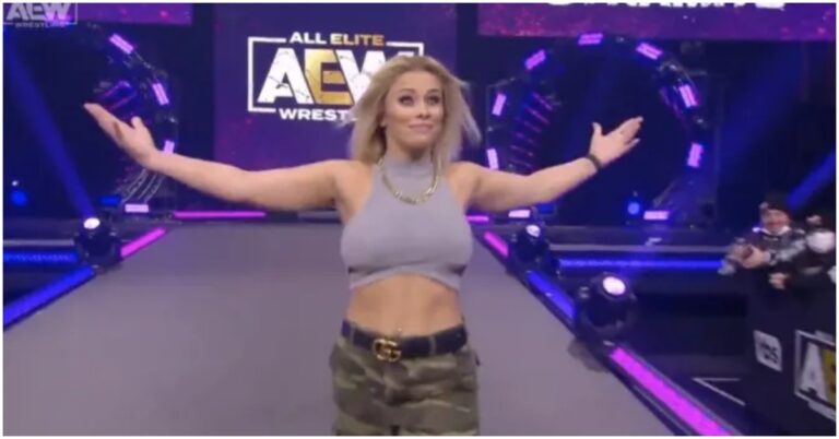 Paige VanZant Attacks Brandi Rhoades, Sparks Brawl During AEW Apperance