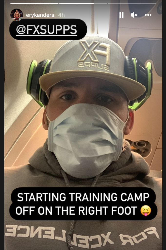 UFC fighter Eryk Anders slices up foot in horrific chainsaw accident 2 Screenshot 2022 03 13 at 14.26.58