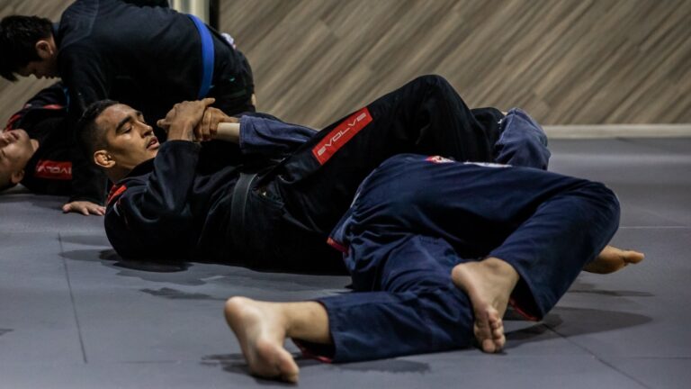 Here’s How To Perfect The Armbar In BJJ