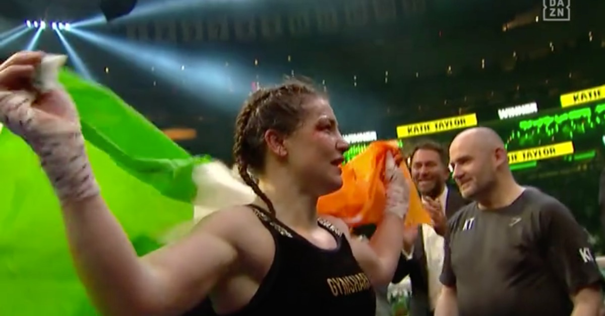 Katie Taylor Defends Titles, Defeats Amanda Serrano In 10 Round Classic - Taylor vs. Serrano Highlights 1 Katie Taylor