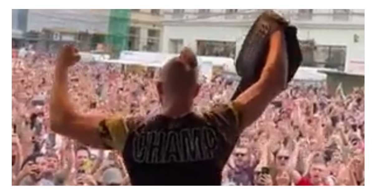 VIDEO: Jiri Prochazka Gets A Champions Welcome Back Home After Defeating Glover Teixeira At UFC 275 1 Jiri Prochazka