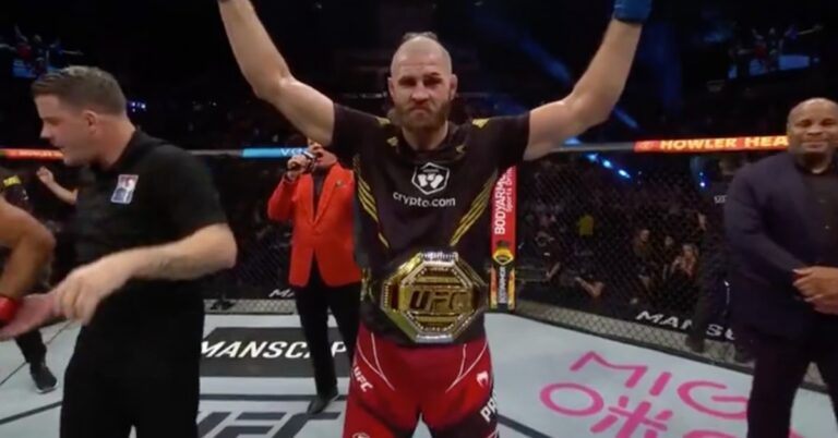 Jiri Prochazka Submits Glover Teixeira Late, Clinches Undisputed Gold – UFC 275 Highlights