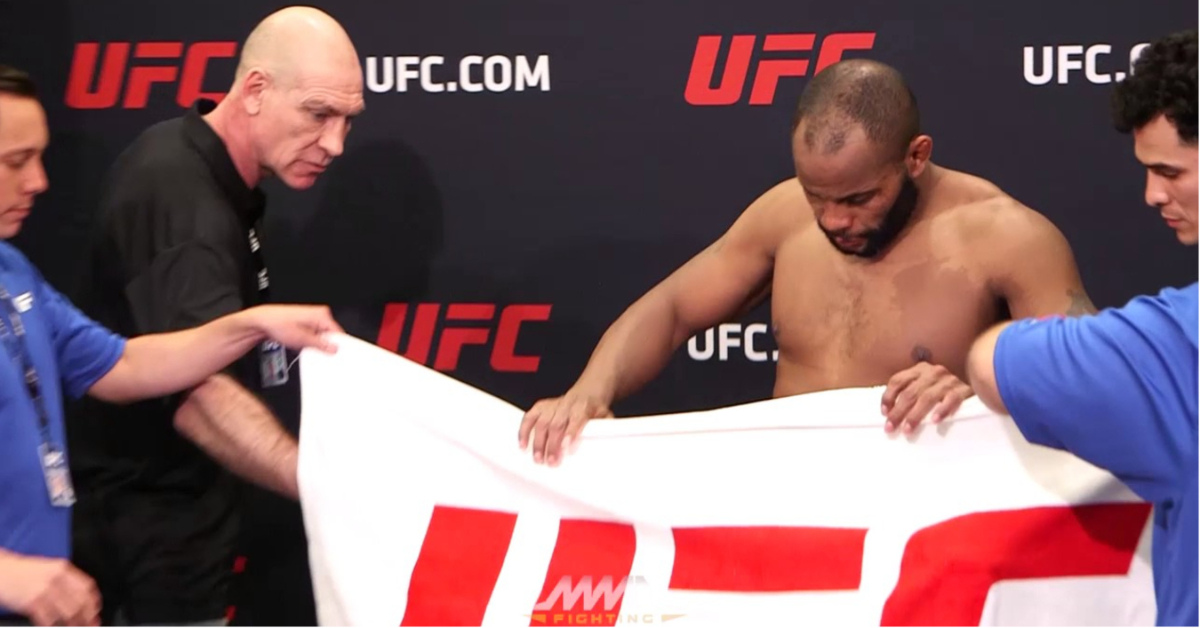 Daniel Cormier Finally Admits to UFC 210 Weigh-In Shenanagins; "I Think I May Have Grabbed The Towel" 1 Daniel Cormier