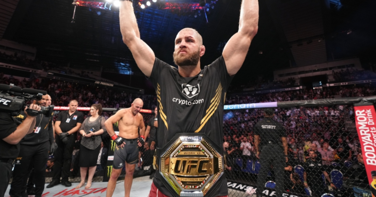 Jiri Prochazka Offers UFC Title Fight Rematch To Glover Teixeira: 'My Performance Was Bad' 1 Jiri Prochazka