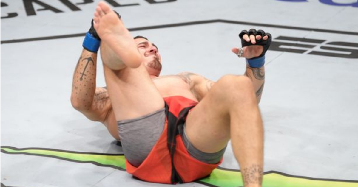 Tom Aspinall Addresses Knee Injury Suffered At UFC London: 'These Things Happen' 1 Tom Aspinall
