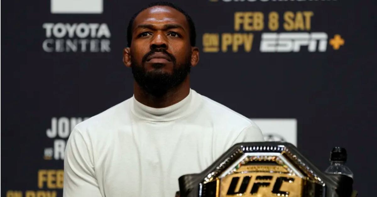 Jon Jones hints at potential UFC 282 return in December, plans 'dominant' title win at heavyweight 1 Jon Jones