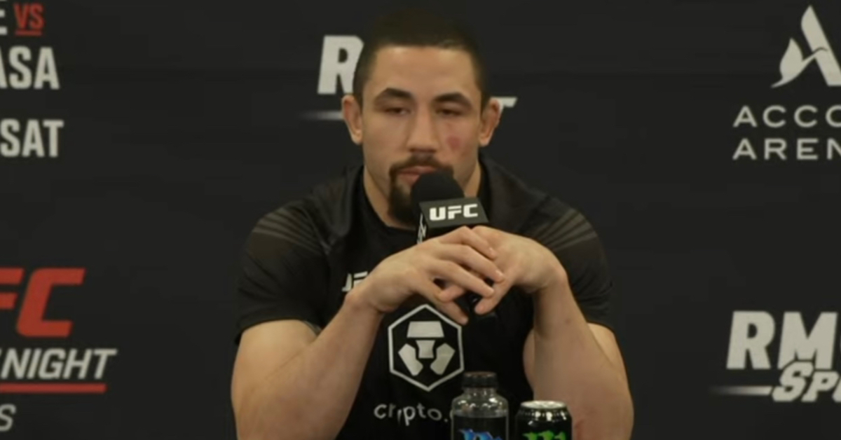 Robert Whittaker Defends Israel Adesanya's Past Title Defenses That Have Been Labeled 'Boring' 1 Robert Whittaker