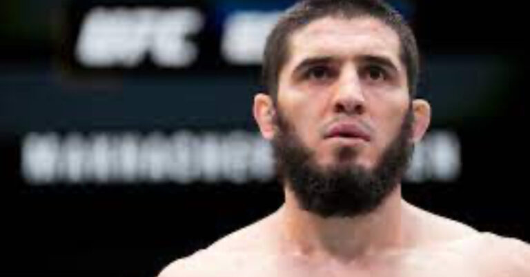 Islam Makhachev isn’t afraid of Charles Oliveira’s Jiu-Jitsu: ‘I’m going to knock him down and try to finish him’