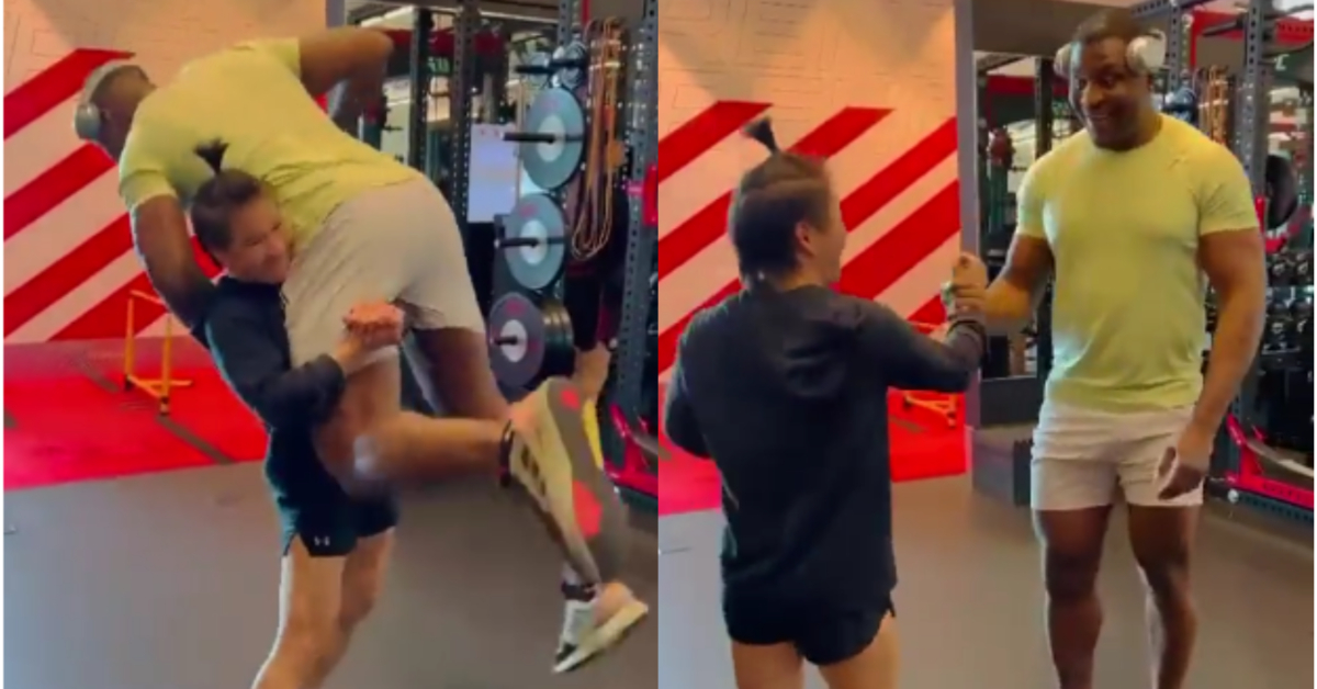 Zhang Weili impressively lifts Francis Ngannou off the ground in training footage 1 Zhang Weili