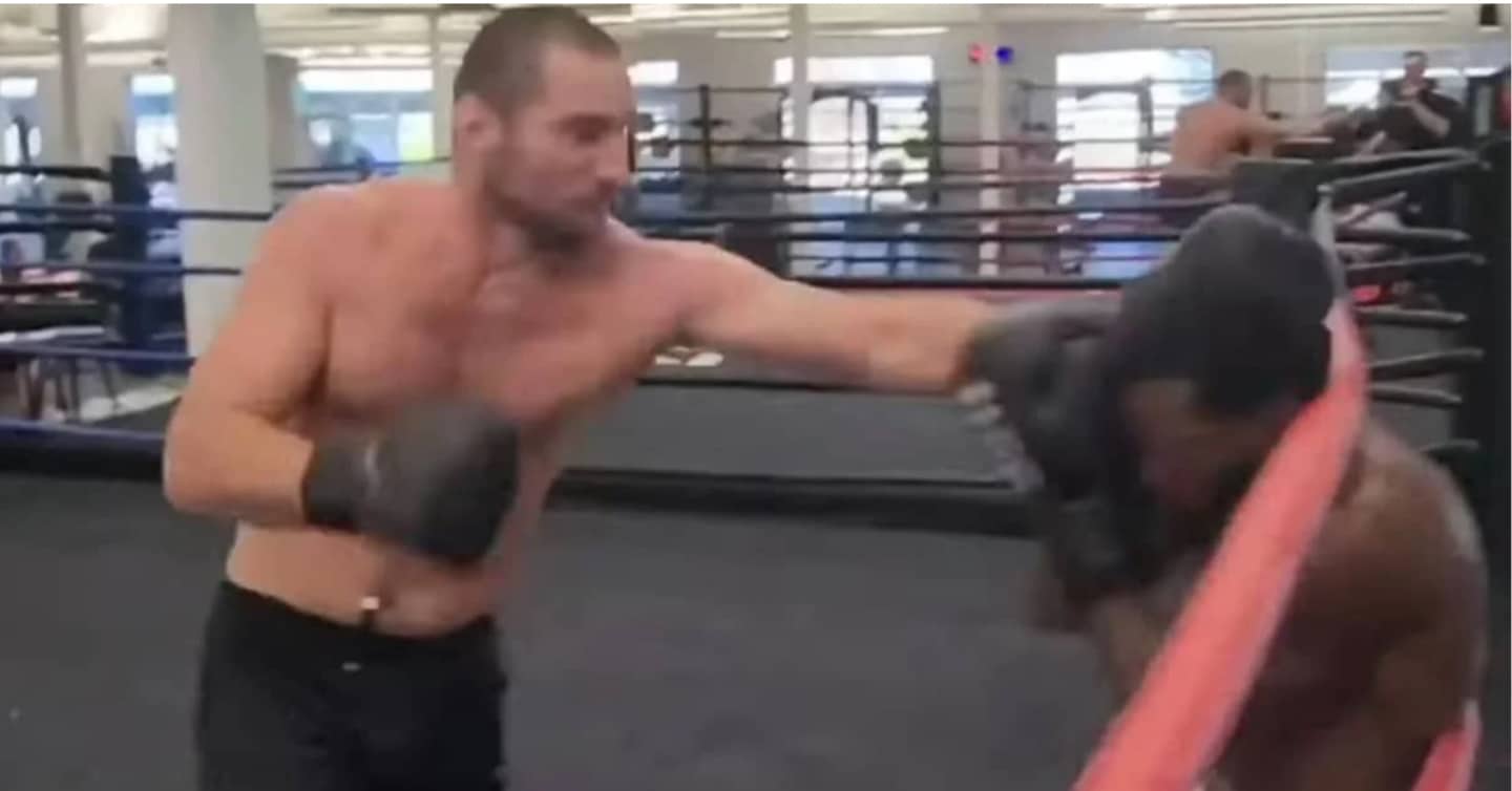 Sean Strickland beats up online boxing troll: 'You wanna run your f*cking mouth, be a man about it' 1 Sean Strickland