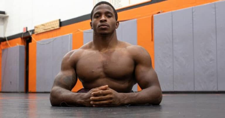 Zion Clark, MMA fighter born with no legs, secures first pro win
