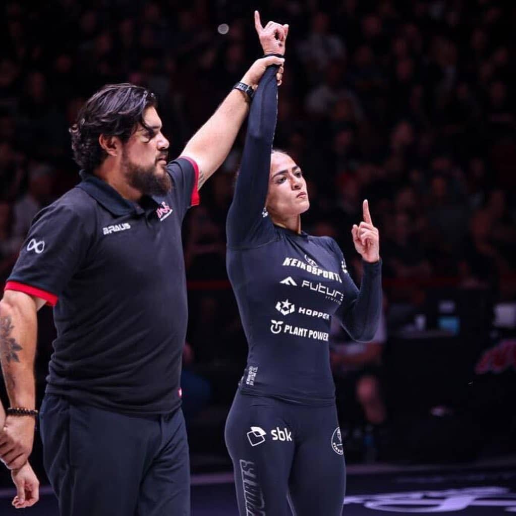 Beatriz Mesquita: 'Bia' All-Time Great Female BJJ Black Belt 4 Beatriz Mesquita