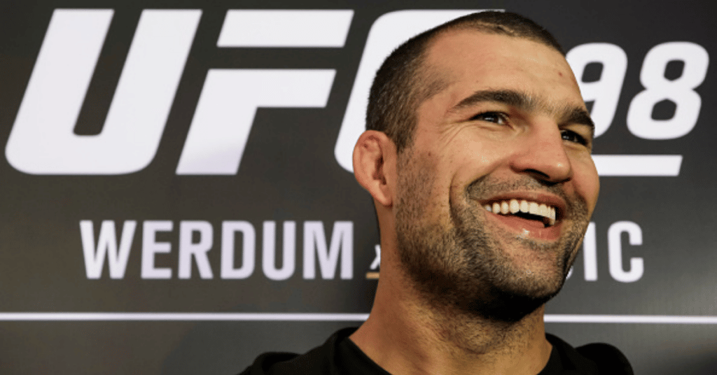 UFC icon Shogun Rua receives Hall of Fame induction in Brazil return: 'Stomps and soccer kicks for life' 3 Mauricio ‘Shogun’ Rua