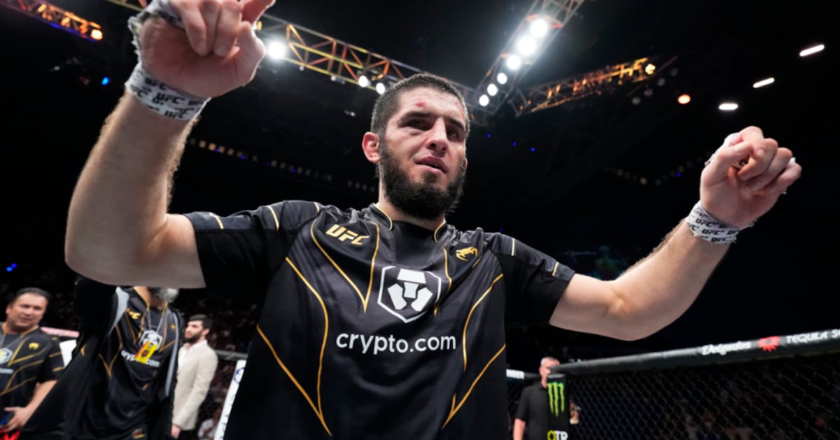 Islam Makhachev reveals his mother wants him to retire following UFC 284: "Khabib listened to his mother. When will you listen to yours?" 1 islam makhachev