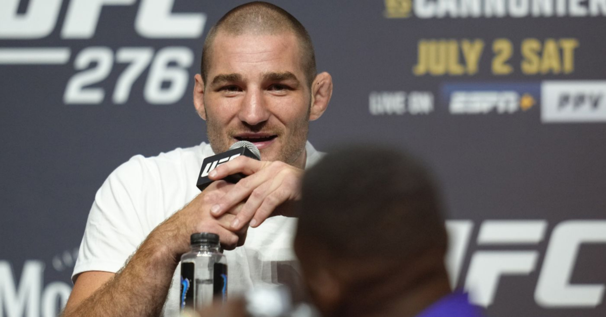 Sean Strickland warns Israel Adesanya of Alex Pereira power: 'Don't let that big motherf*cker touch you' 1 Sean Strickland warns Israel Adesanya of Alex Pereira don't let that motherf*cker touch you