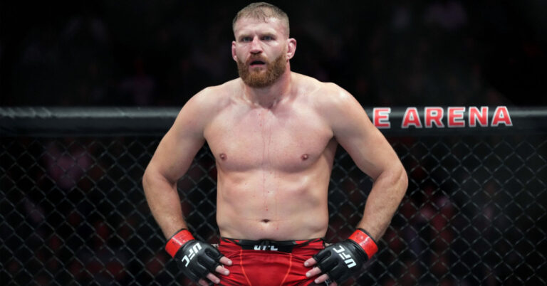 Jan Blachowicz claims shoulder injury left him with ‘The Power of a 2-Year-Old girl’ amid UFC 297 exit