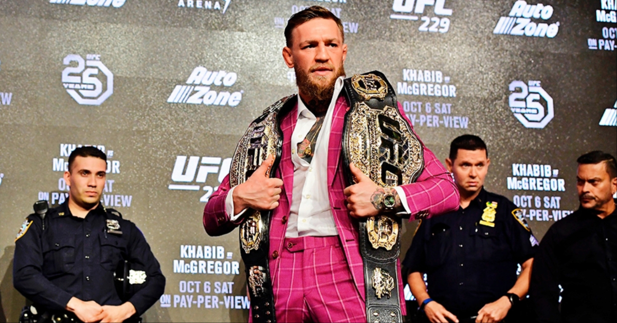 Conor McGregor mocks Michael Chandler's run in the UFC Lifting belts < Lifting weights