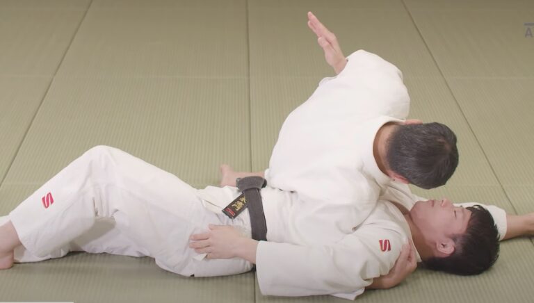 Kesa Gatame Side-Control