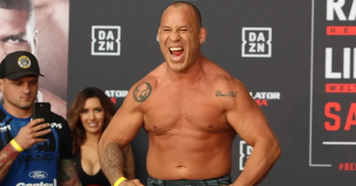 UFC veteran Wanderlei Silva losses a bundle gambling on football, begs fans to pay his debt 1 Wanderlei Silva begs fans to help settle gambling debt in Brazil soccer match UFC