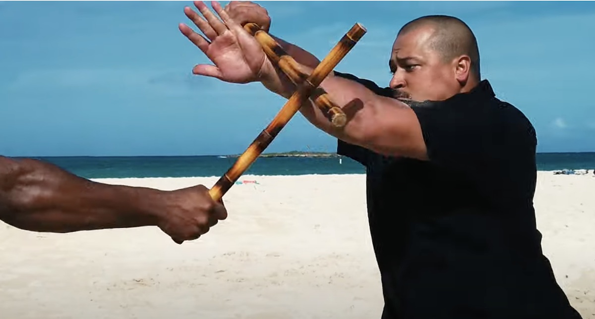 Learn to FIGHT Like an ESKRIMADOR - Double Stick Fighting