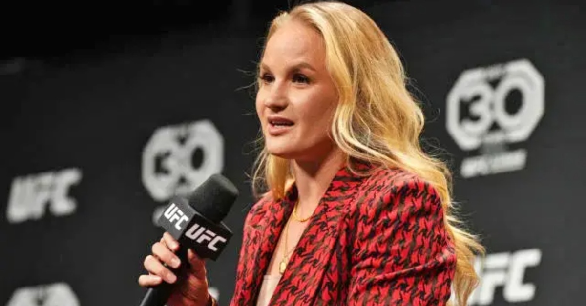Valentina Shevchenko turns down fan who asks her out UFC 289 I'm not sure of the number